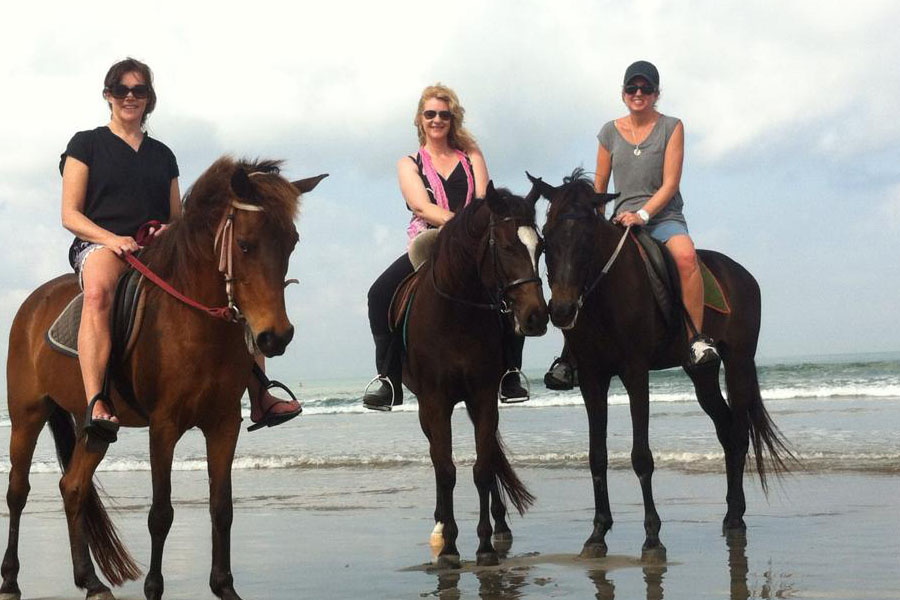 Horse Ride on Seminyak Beach Bali-04