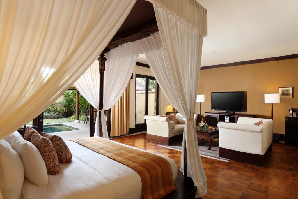 The-Ayodya-Palace-Mandavi-Suite-Bedroom-to-Balcony