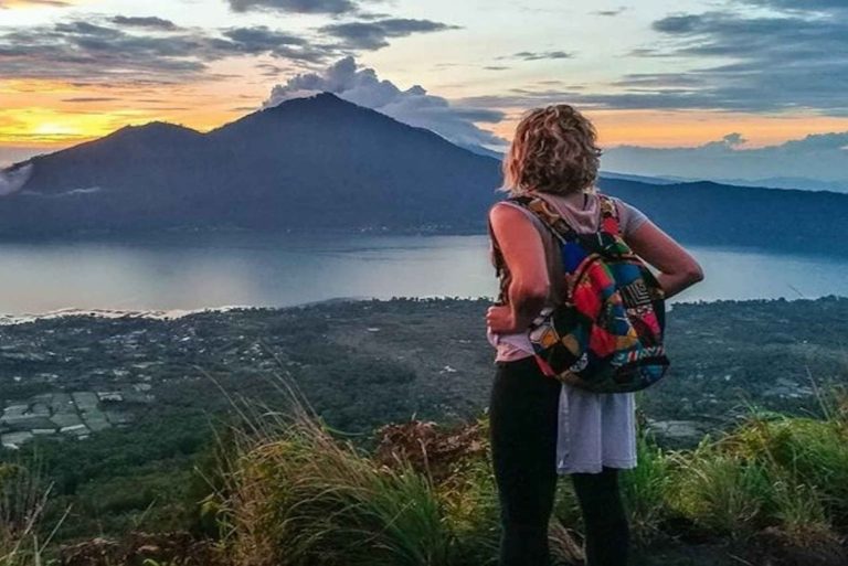 bali-mount-batur-sunrise-trek-with-a-female-guide-1052584