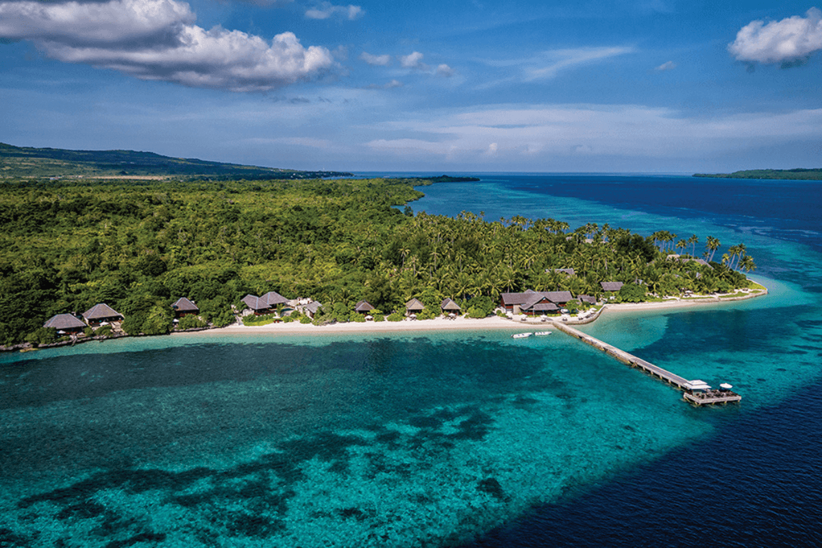 Wakatobi Dive Resort - Indonesia Impression Tour
