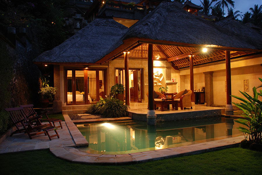 elephant-pool-villa-night