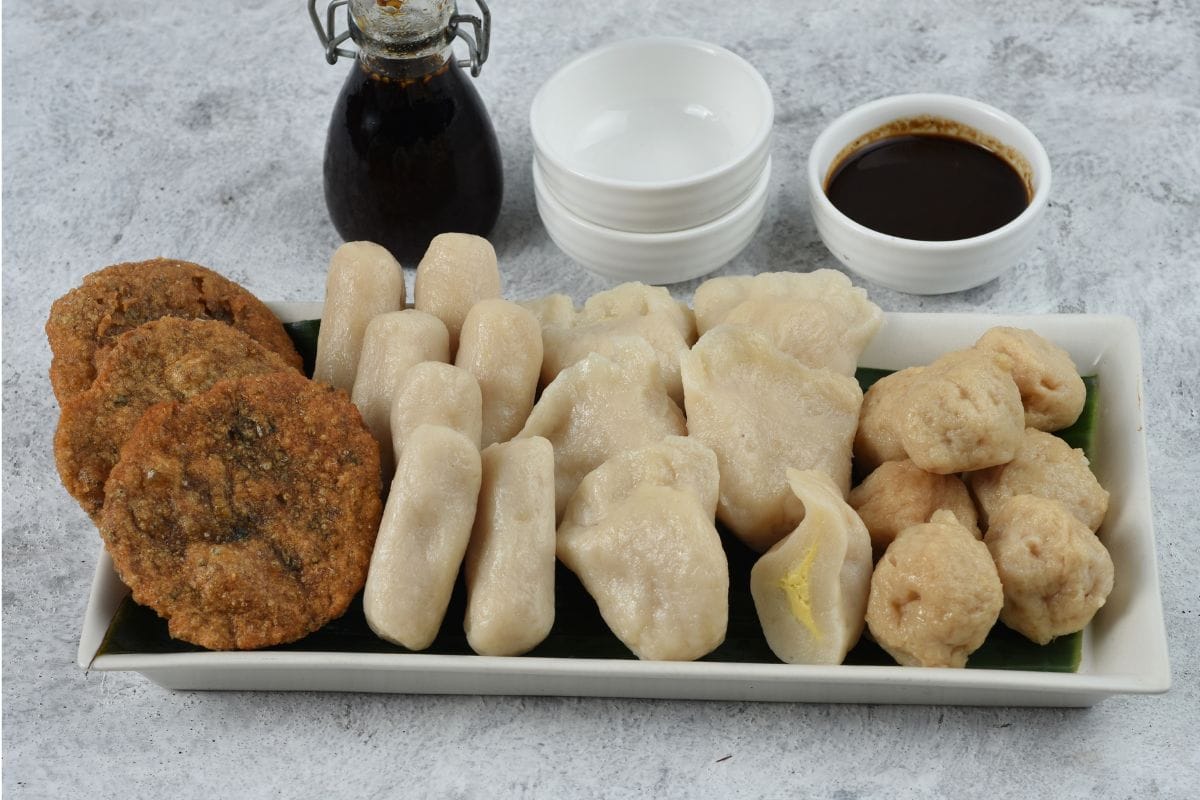 pempek adaan