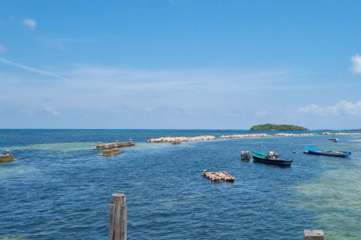 waikesa beach