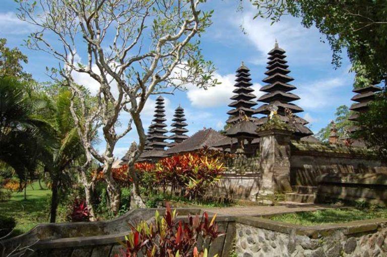 800-Pura-Taman-Ayu