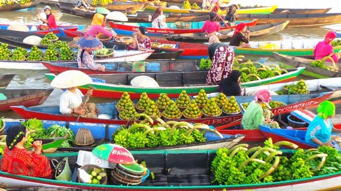 suasana-pasar-terapung-lok-baintan-p