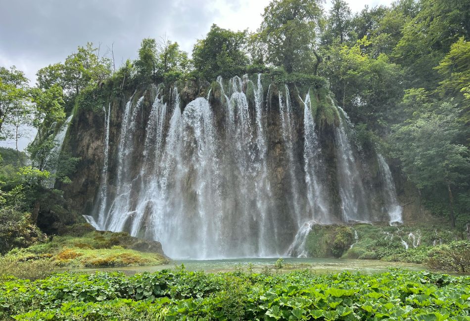 tips for visiting waterfall