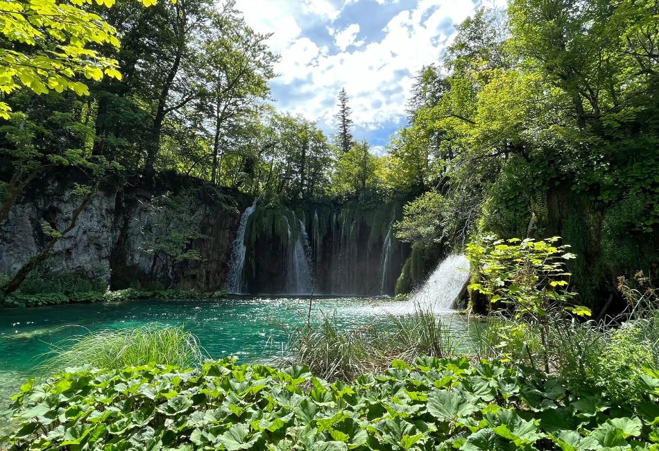 why visit waterfall in lombok