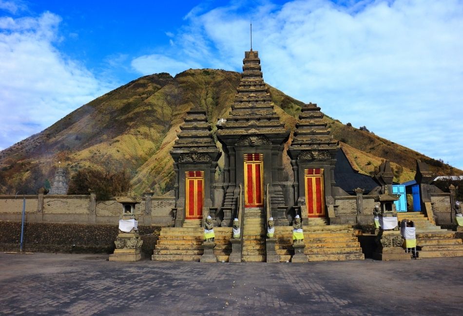 Pura Luhur Poten Hindu Temple in Java