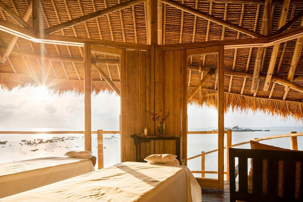 relax-and-enjoy-a-massage