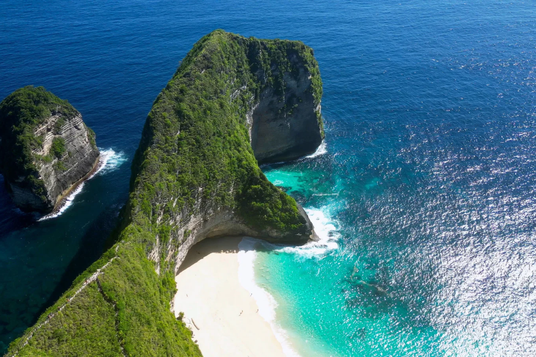 Kelingking Beach